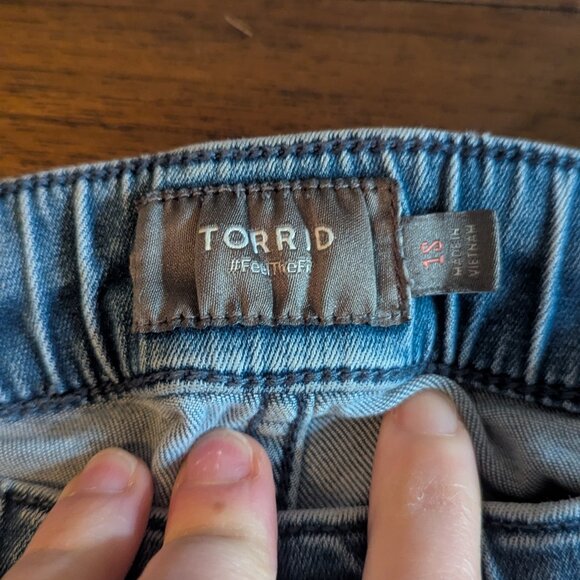 Torrid boyfriend drawstring jeans - Picture 2 of 5